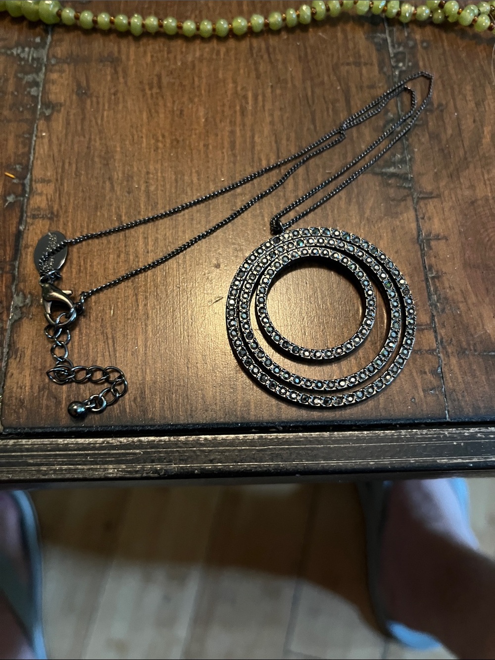 Women's Black Triple Circle Pendant Necklace 1816